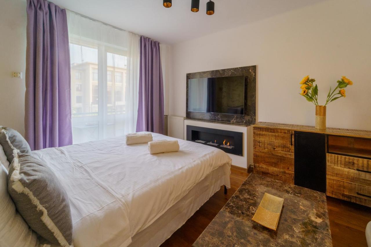 Main Square 5 Star Luxury Apartment With View คลูจ-นาโปกา ภายนอก รูปภาพ
